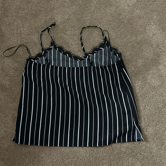 Hardly worn, cute going out top! - Picture 2 of 2